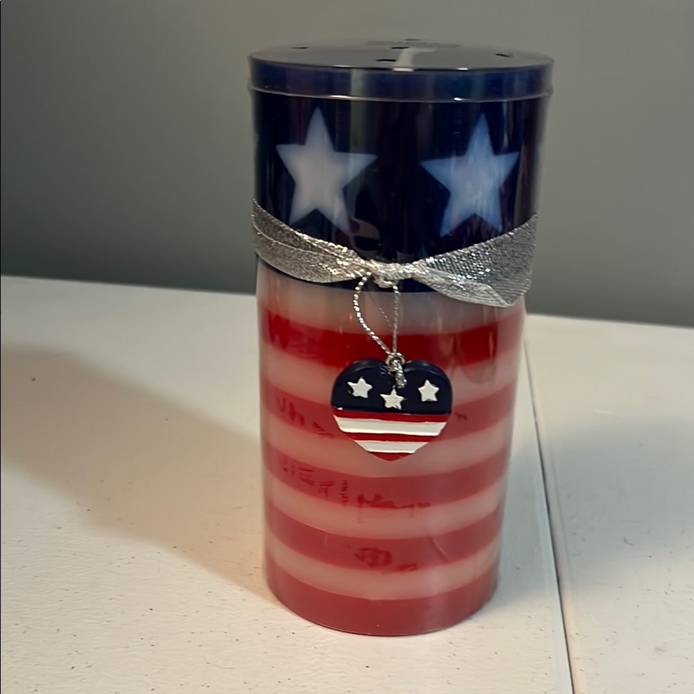 Patriotic Candle with Stars and Stripes